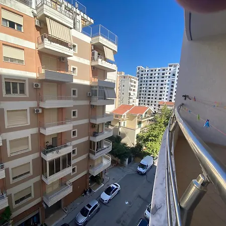 Riviera فلورا