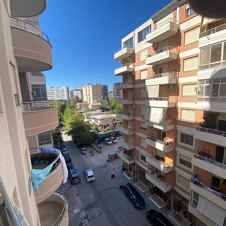 Riviera شقة